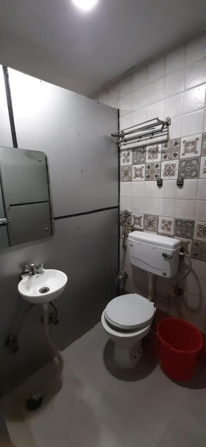 Comfort Stay Hostel New Delhi Eksteriør billede
