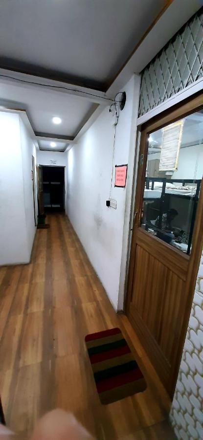 Comfort Stay Hostel New Delhi Eksteriør billede