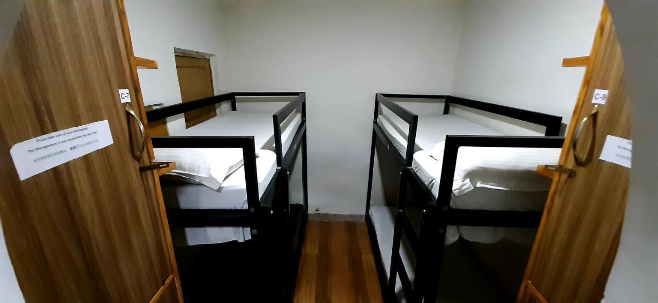 Comfort Stay Hostel New Delhi Eksteriør billede