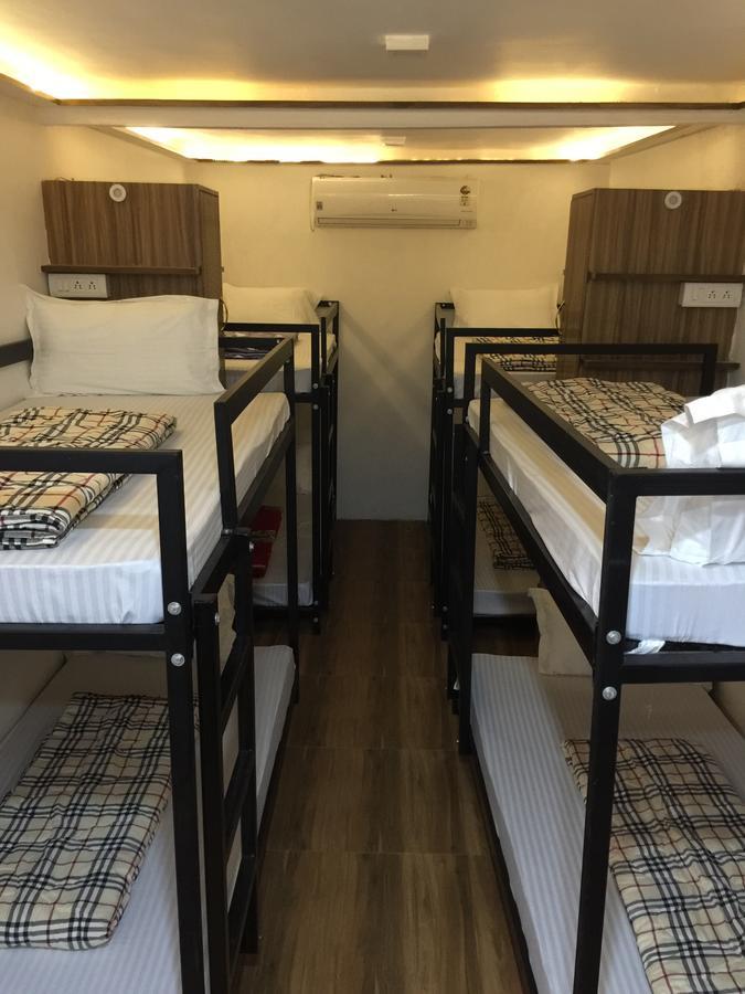 Comfort Stay Hostel New Delhi Eksteriør billede