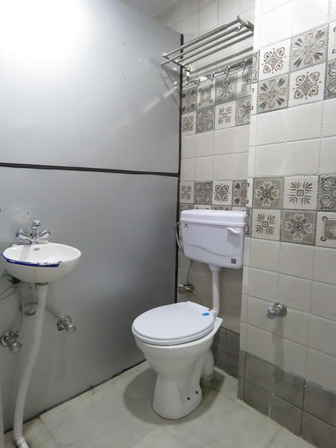 Comfort Stay Hostel New Delhi Eksteriør billede